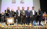 تجلیل از روسای ۵شعبه موفق «بانک کارآفرین» تجلیل از روسای ۵شعبه موفق «بانک کارآفرین»