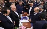 بازدید دکتر علی عسکری از غرفه گروه صنایع پتروشیمی خلیج فارس