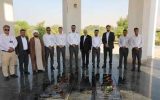 تجدید میثاق و غبار روبی مزار مطهر شهدا به مناسبت هفته دفاع مقدس توسط شرکت مخازن سبز